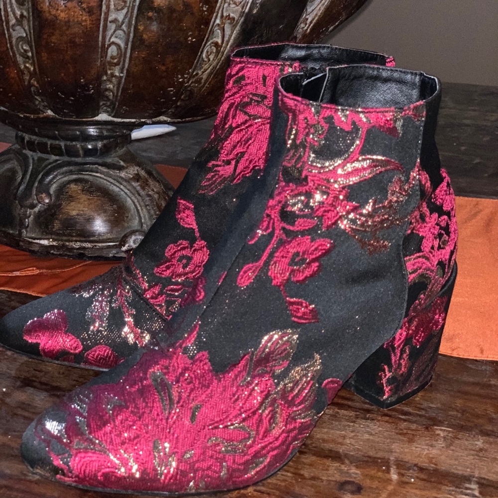 Boohoo booties